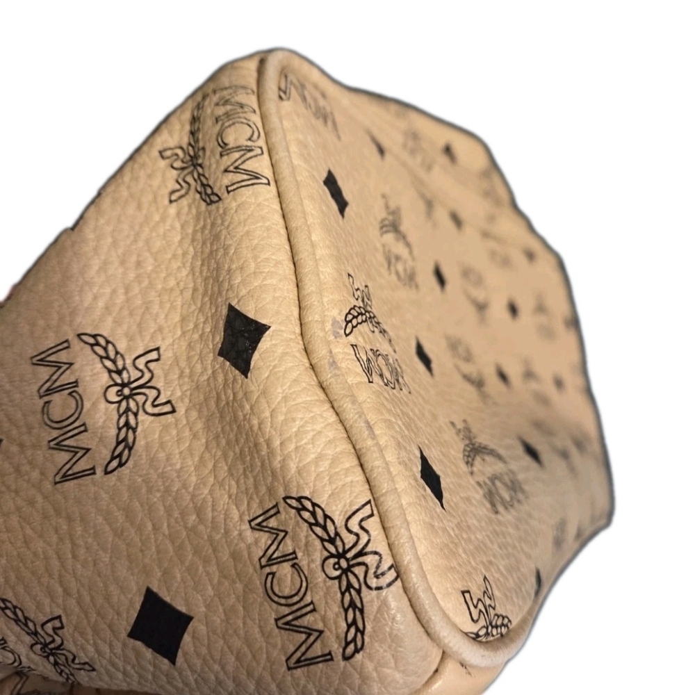 MCM Studded Med Sz(Unisex) Leather Backpack Beige Silver Metal Logo Plate ( EUC) - Picture 6 of 15